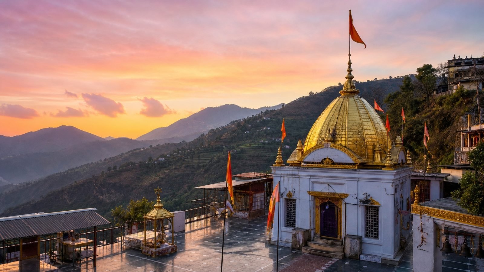 The Jwalamukhi temple in the Kangra valley at dawn